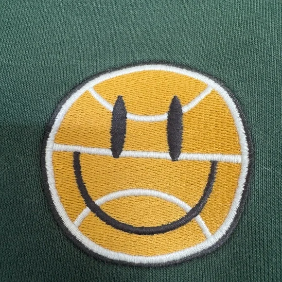Old Navy Green Crewneck Sweatshirt with Yellow Smiley Face Women's Oversized XL - Picture 3 of 6